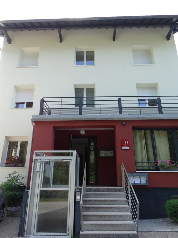 Hotel Restaurant L Echo Du Lac Gérardmer Quarto foto